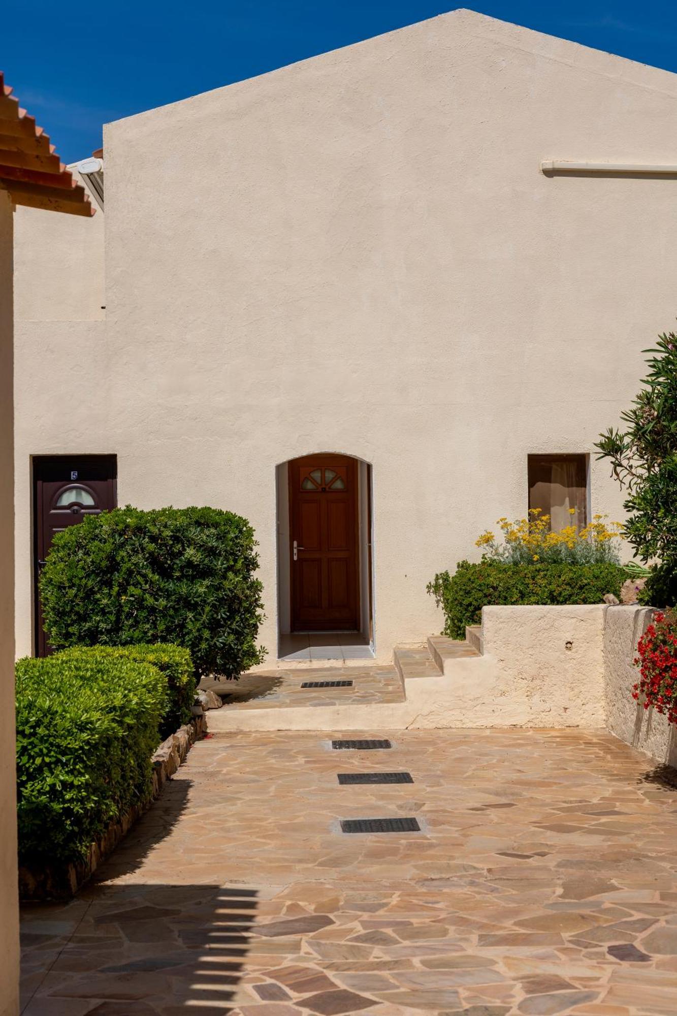 Hotel Et Residence Ta Kladia - Omigna Cargese Exterior photo