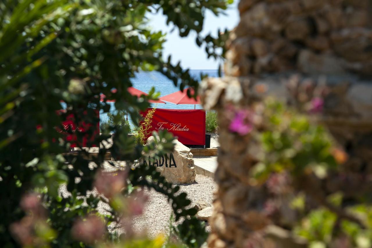 Hotel Et Residence Ta Kladia - Omigna Cargese Exterior photo